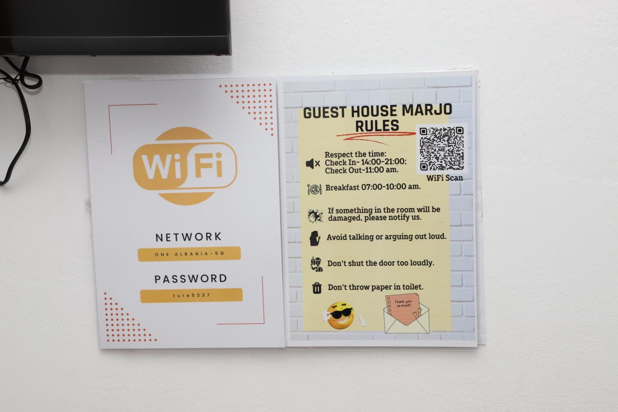 Guest House Marjo Berat Exterior photo